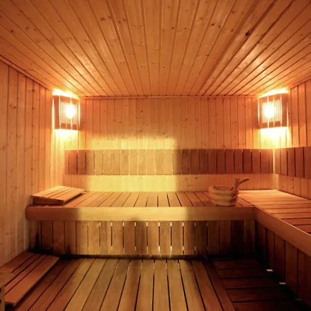 Luxurious Holiday In With Pool